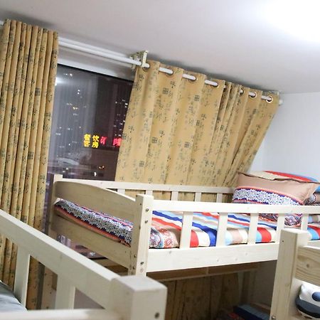 Yantai Music Theme Youth Hostel Eksteriør billede